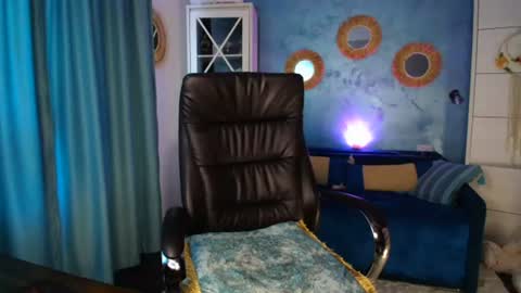 Snapshot of siriamasha chatting on June 24, 3:00 pm Amasha11 online show from June 24, 3:00 pm