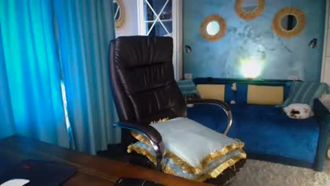 Snapshot of siriamasha chatting on July 25, 8:45 am Amasha11 online show from July 25, 8:45 am