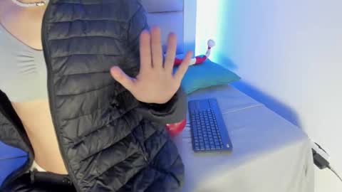 Snapshot of sirio_js chatting on December 5, 4:21 am sirio_js online show from December 5, 4:21 am