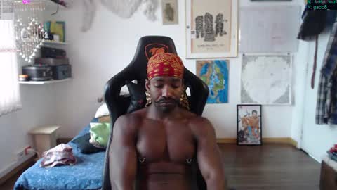 Snapshot of siriss_boyrag chatting on July 14, 8:14 pm siriss_boyrag online show from July 14, 8:14 pm