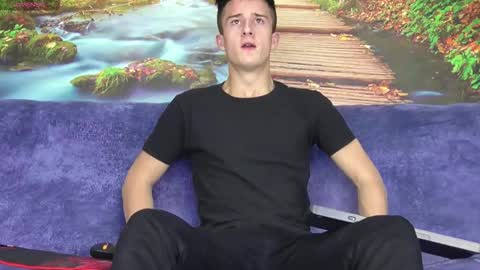 Edy online show from October 27, 6:01 pm