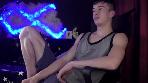 SirReedy online show from November 26, 4:13 am