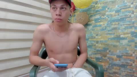 Snapshot of sirryant chatting on January 18, 10:17 pm SIR RYANT online show from January 18, 10:17 pm