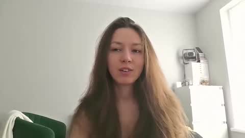 sisiwet19 online show from April 13, 9:15 am