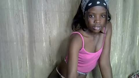 shannie online show from November 11, 12:54 am