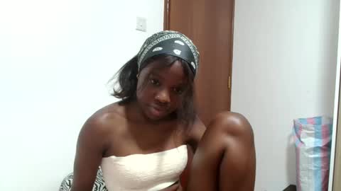 shannie online show from January 14, 9:20 pm