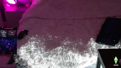 Snapshot of sissy_next_door chatting on March 9, 9:25 pm Sissy next door online show from March 9, 9:25 pm