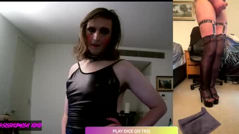 Snapshot of sissycdmish chatting on November 12, 2:45 am SissyCDMish online show from November 12, 2:45 am