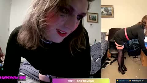 Snapshot of sissycdmish chatting on November 15, 4:36 pm SissyCDMish online show from November 15, 4:36 pm