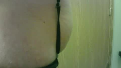 Snapshot of sissycrissy4545 chatting on February 1, 5:11 pm sissycrissy4545 online show from February 1, 5:11 pm