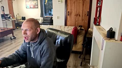 Petra online show from March 15, 5:52 pm