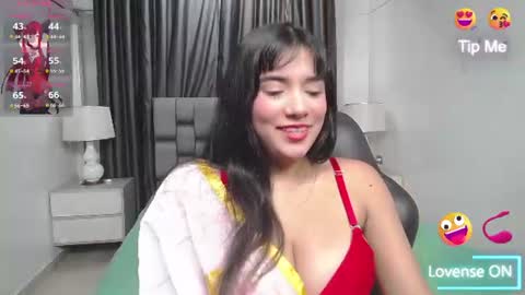 Snapshot of sita_nair chatting on July 29, 7:23 pm sita_nair online show from July 29, 7:23 pm