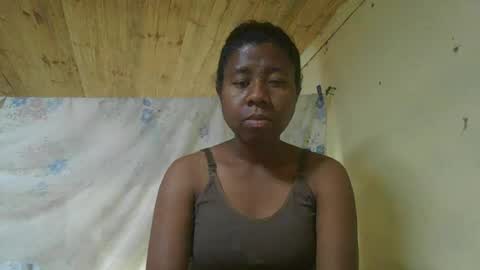 Snapshot of sitraka93 chatting on October 13, 9:09 am Sitraka online show from October 13, 9:09 am