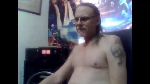 Snapshot of six_will_do chatting on May 16, 12:04 pm Jimmy B online show from May 16, 12:04 pm