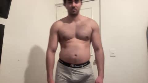 Snapshot of sixpacker_ chatting on December 4, 12:53 am sixpacker_ online show from December 4, 12:53 am