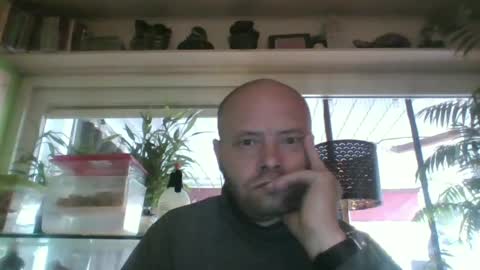sixten113 online show from July 19, 5:22 am
