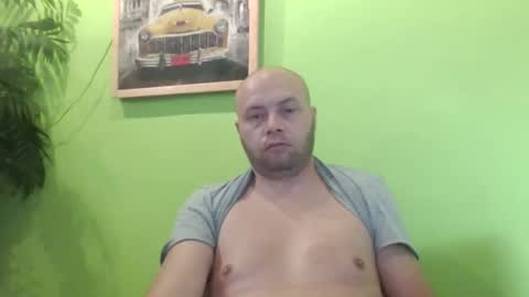 sixten19795 online show from September 10, 6:35 am