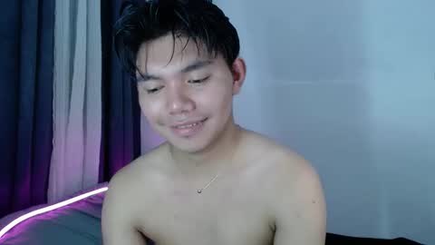 mIKE online show from February 19, 7:04 am