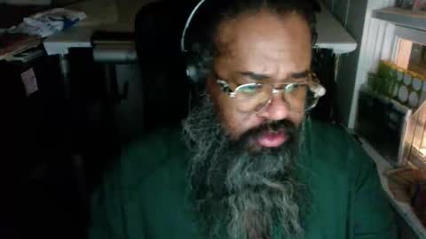 Snapshot of siyah_sakal chatting on February 10, 1:24 am siyah_sakal online show from February 10, 1:24 am