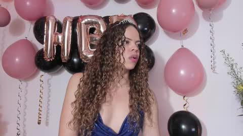 Snapshot of skadi_1 chatting on November 30, 10:58 pm Skadi online show from November 30, 10:58 pm