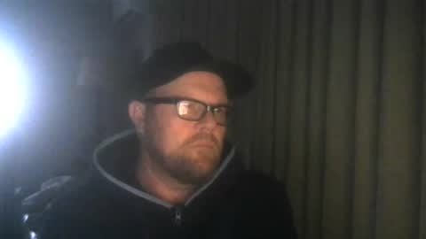 skaliwag online show from July 4, 10:38 pm