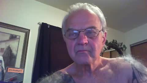 skeeeziks online show from May 13, 1:47 am