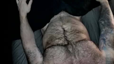 Snapshot of skimaskedbeef chatting on March 16, 9:35 am BEEF online show from March 16, 9:35 am