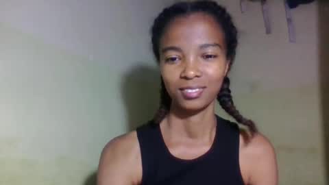Snapshot of skinny7809 chatting on May 4, 4:47 pm skinny7809 online show from May 4, 4:47 pm