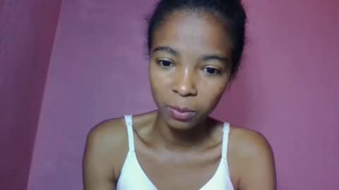 Snapshot of skinny7809 chatting on May 26, 6:31 am skinny7809 online show from May 26, 6:31 am