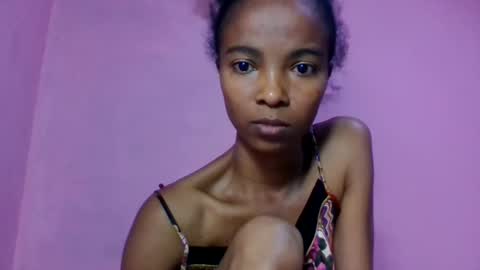 Snapshot of skinny7809 chatting on June 8, 6:41 pm skinny7809 online show from June 8, 6:41 pm
