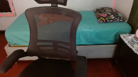 Lorena online show from March 4, 1:50 pm