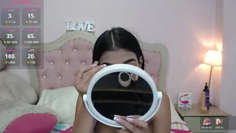 Hailey online show from April 20, 11:35 am