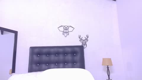 skinny_hottie18 online show from January 16, 1:47 pm