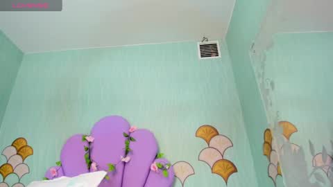   online show from January 24, 4:17 pm