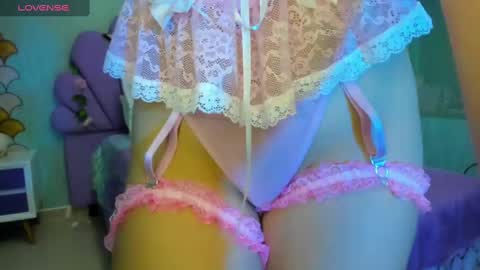   online show from January 25, 10:19 am