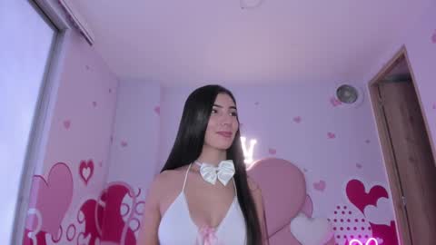   online show from March 12, 4:24 pm