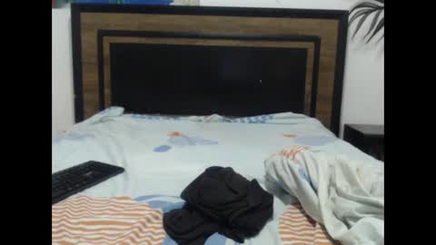 Albert online show from April 18, 2:04 am