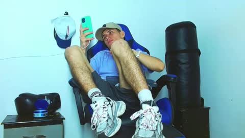 Snapshot of skinny_marked chatting on January 18, 5:10 am skinny marked online show from January 18, 5:10 am