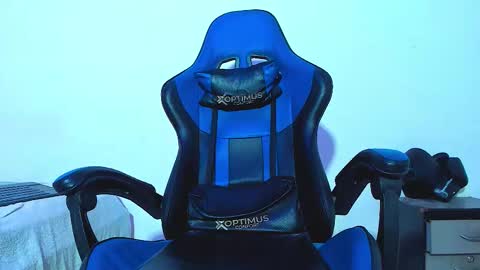 Snapshot of skinny_marked chatting on November 29, 5:16 pm skinny marked online show from November 29, 5:16 pm