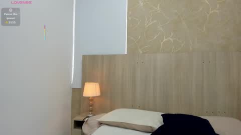 Noa online show from November 15, 11:29 am