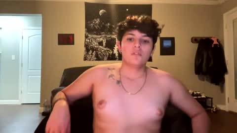 skinnyangel21 online show from March 10, 7:35 am