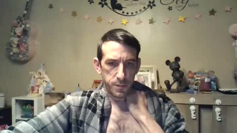 Snapshot of skinnybigcock2 chatting on February 1, 4:11 am SkinnyBigCock2 online show from February 1, 4:11 am