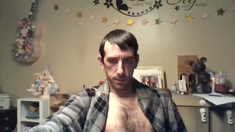 Snapshot of skinnybigcock2 chatting on February 23, 5:49 am SkinnyBigCock2 online show from February 23, 5:49 am