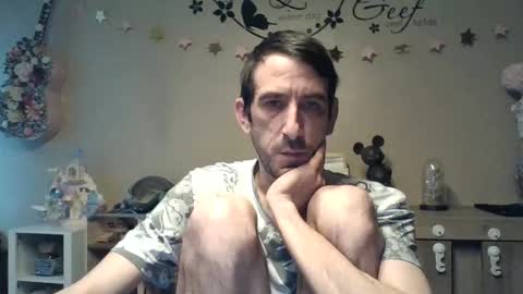 Snapshot of skinnybigcock2 chatting on March 8, 7:45 am SkinnyBigCock2 online show from March 8, 7:45 am