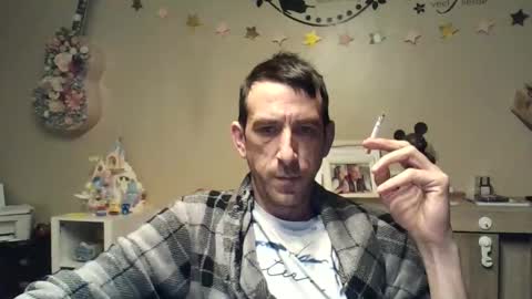 Snapshot of skinnybigcock2 chatting on April 7, 3:40 am SkinnyBigCock2 online show from April 7, 3:40 am