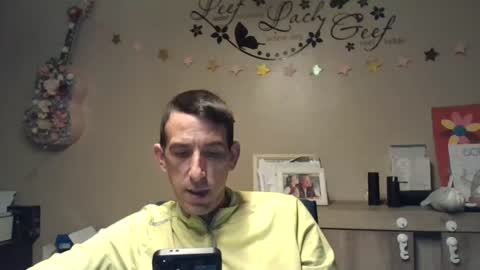 Snapshot of skinnybigcock2 chatting on July 23, 2:31 am SkinnyBigCock2 online show from July 23, 2:31 am