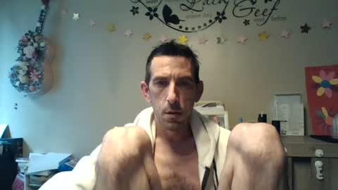Snapshot of skinnybigcock2 chatting on July 26, 6:54 am SkinnyBigCock2 online show from July 26, 6:54 am