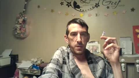 Snapshot of skinnybigcock2 chatting on July 28, 3:24 am SkinnyBigCock2 online show from July 28, 3:24 am