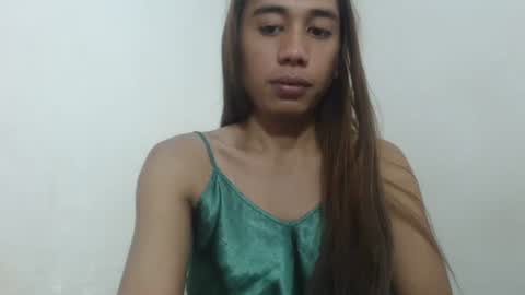 Snapshot of skinnybigcock_georgia chatting on January 6, 12:14 am skinnybigcock_georgia online show from January 6, 12:14 am