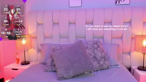 Foxy online show from April 28, 8:25 pm